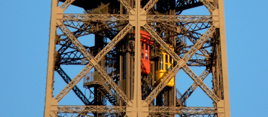 Eyfel Kulesi Asansörü