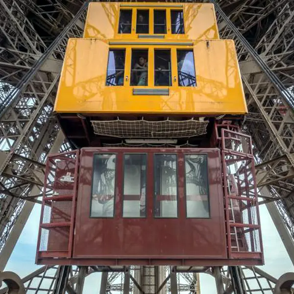 Eyfel Kulesi Asansörü